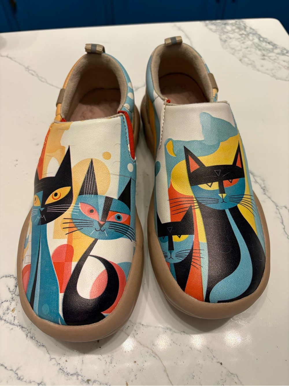 Slip-On Shoes with Colorful Cat Art - Blue/Yellow/Orange